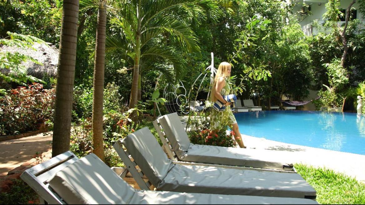 Sundaras Infinity Jungle Resort Дамбула Екстериор снимка